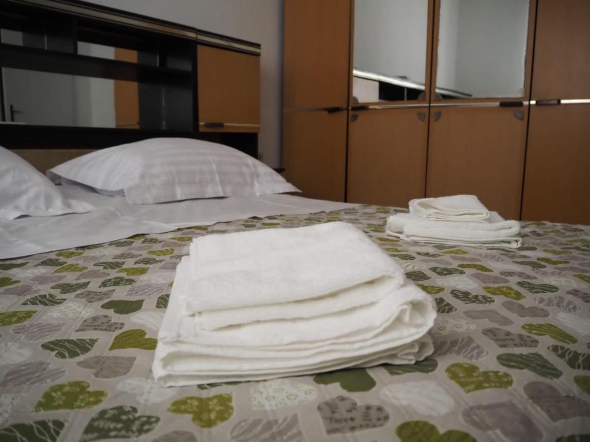 Holiday Home Toncica - Rogotin Extérieur photo