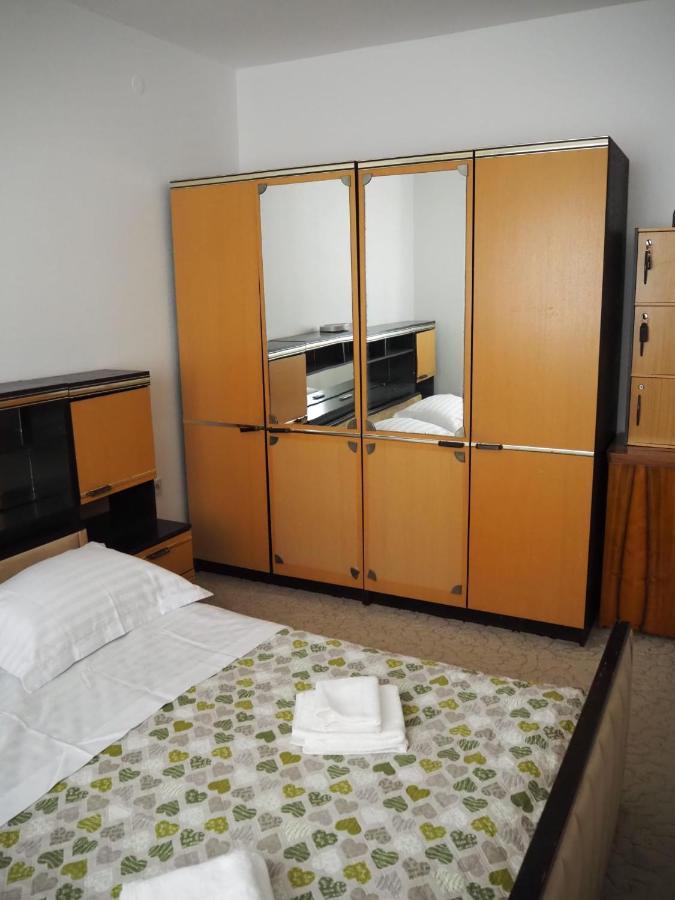 Holiday Home Toncica - Rogotin Extérieur photo